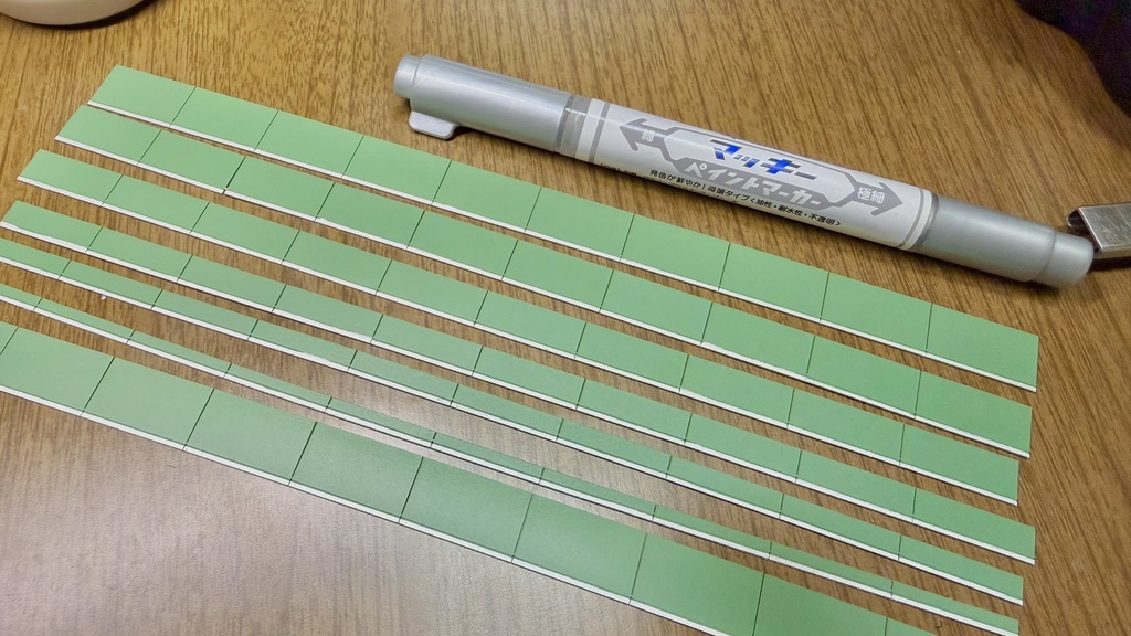 1/80 14系24系ロールカーテンパーツ K053