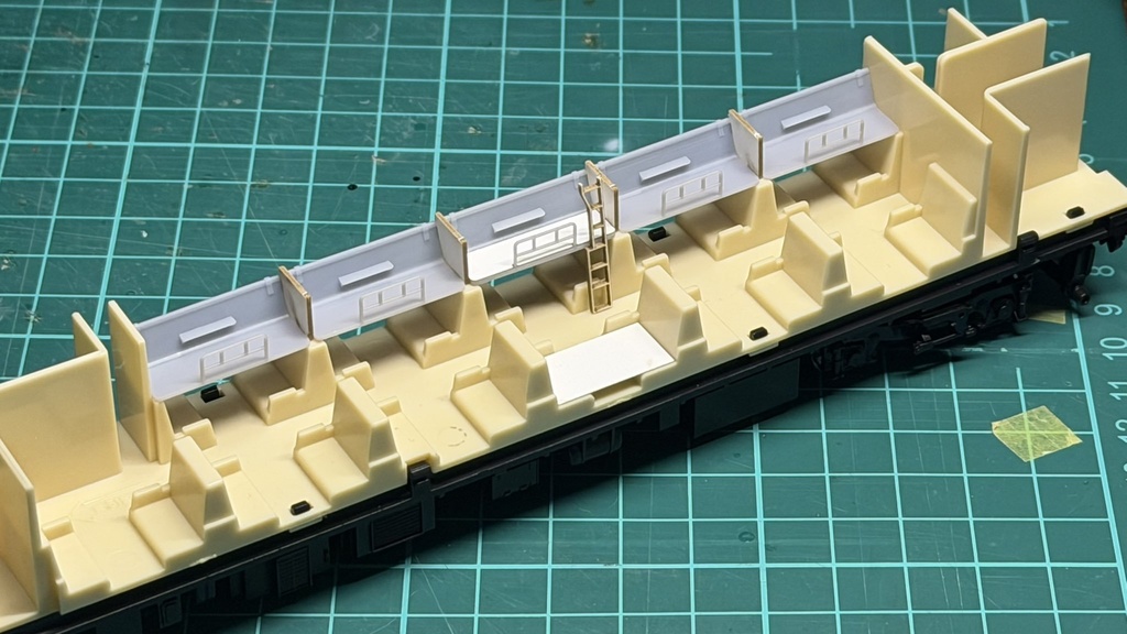 1/80　583系寝台表現パーツ