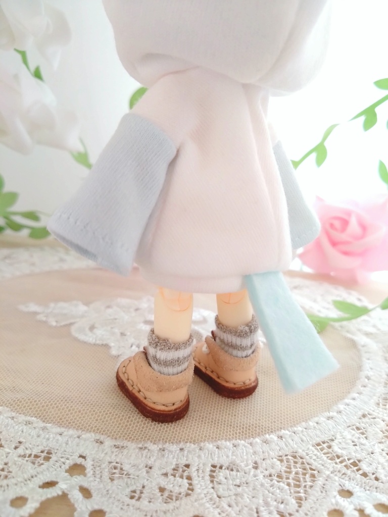 シマエナガパーカーワンピ