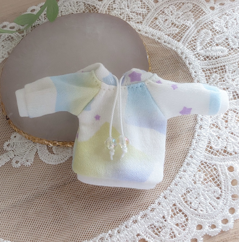 お星さまのパーカーワンピ