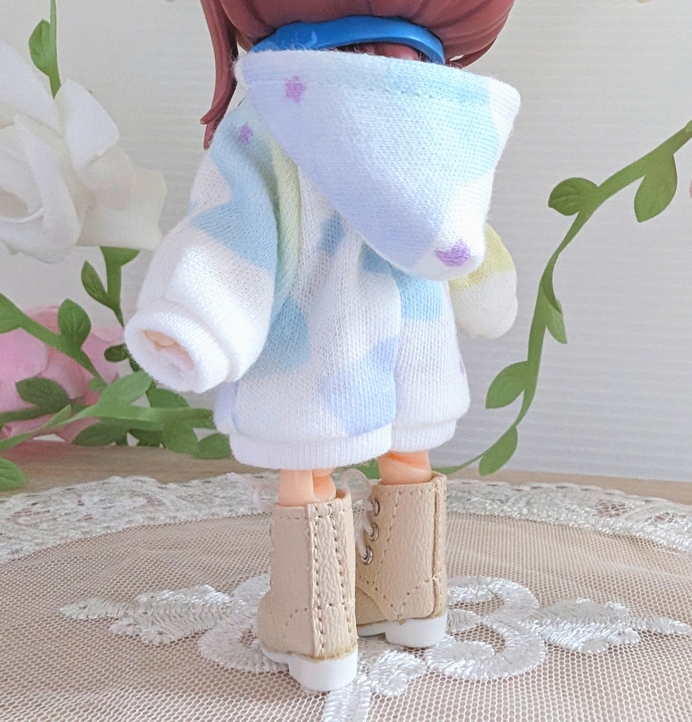 お星さまのパーカーワンピ