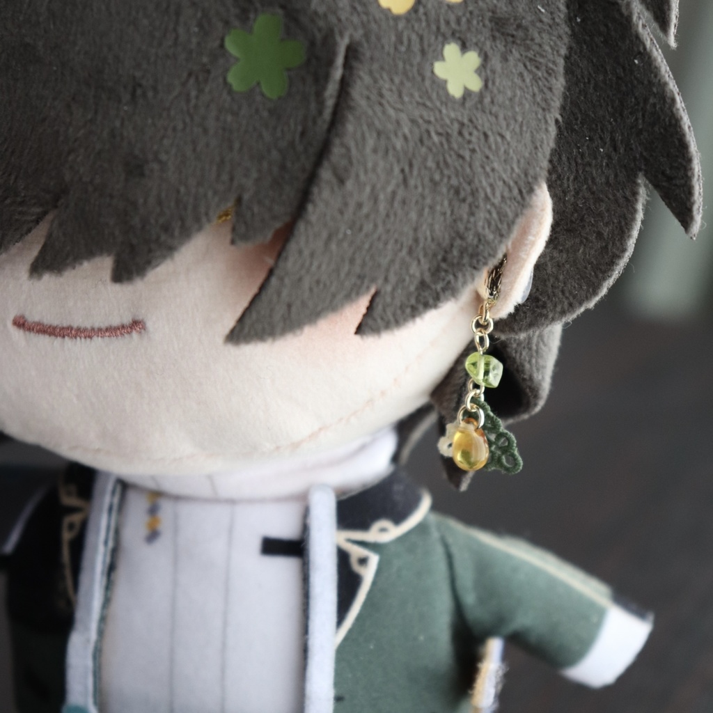 わんぱくと審神者のお揃いアクセサリー(江)