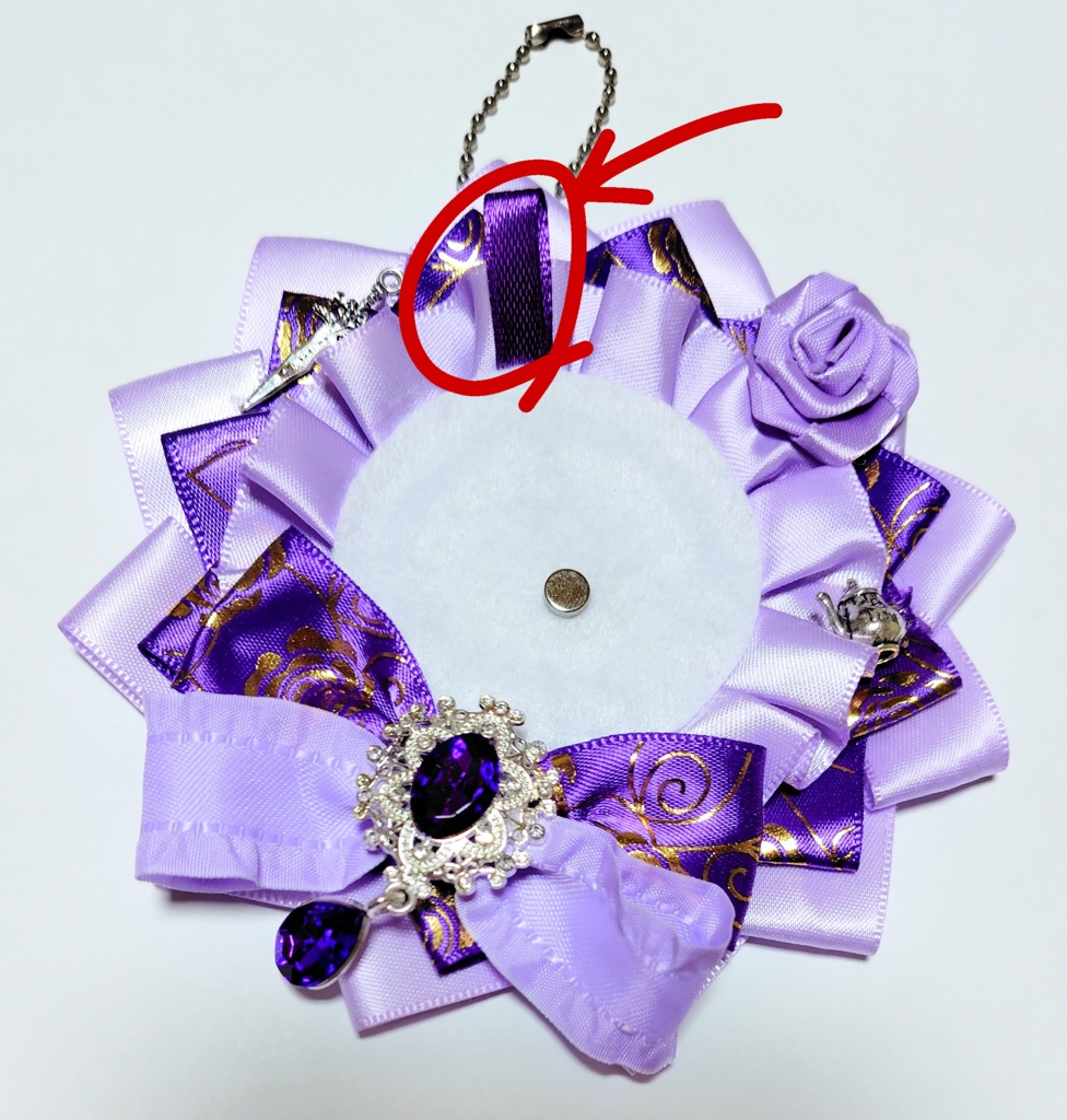 ロゼット(赤×うさぎ)