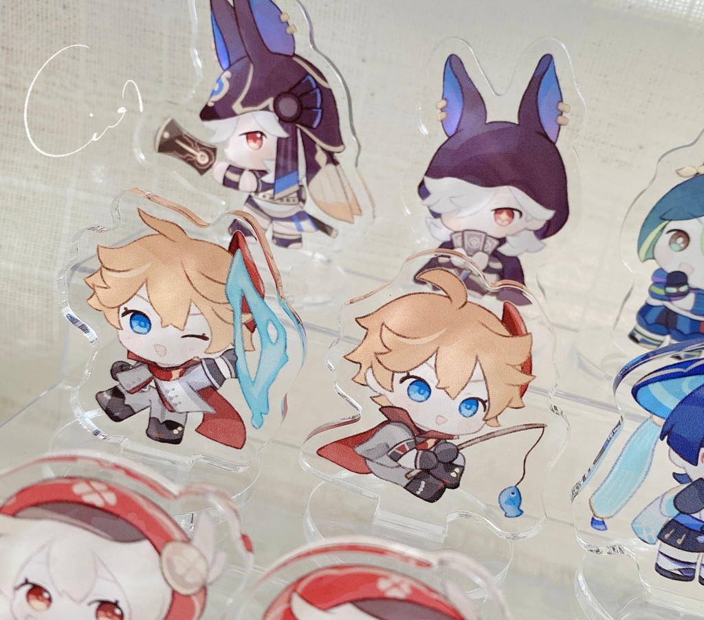 アクリルスタンド