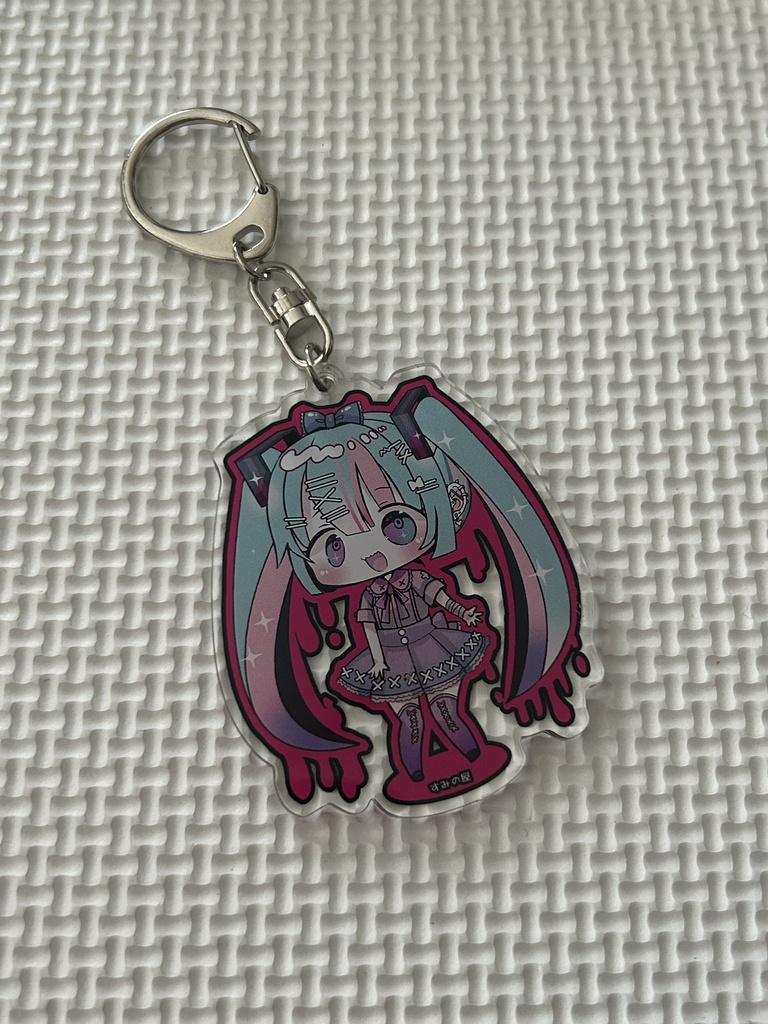 地雷系ミクさんアクリルキーホルダー