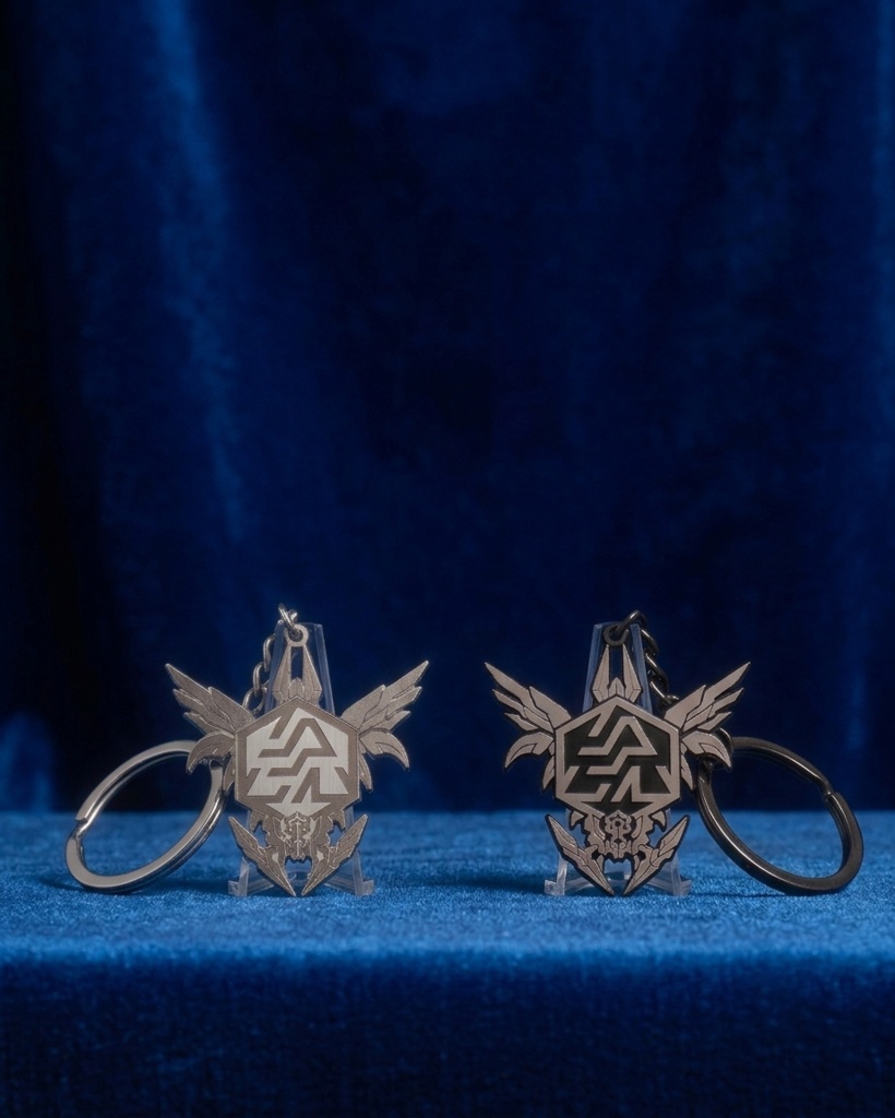 【予約、受注生産】LIN & Hylen Original Logo Keychain【Presave】