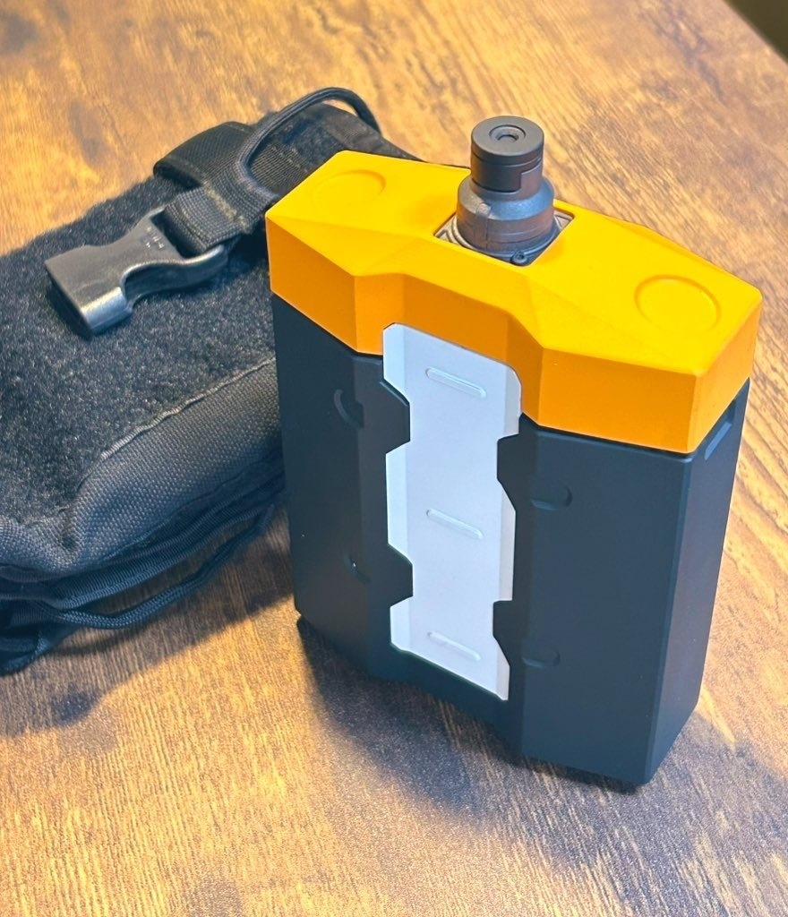 それっぽいケース(プロップモデル)