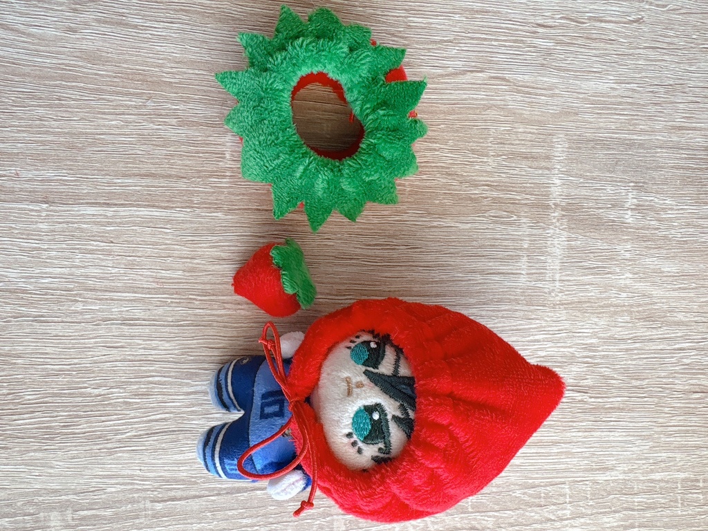 ほわぬいなりすまし(8㎝フルーツおようふく)