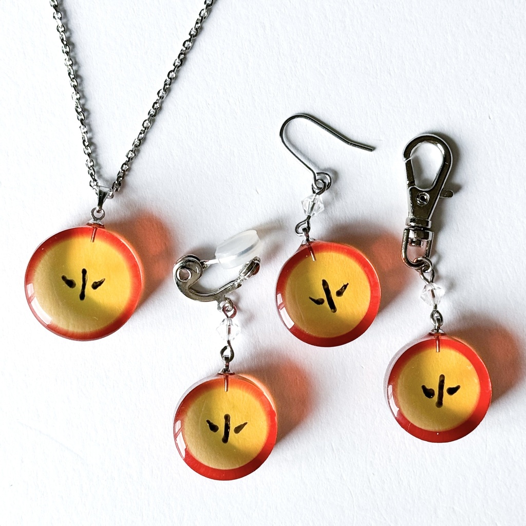 フルーツあめちゃんのアクセサリー(りんご)