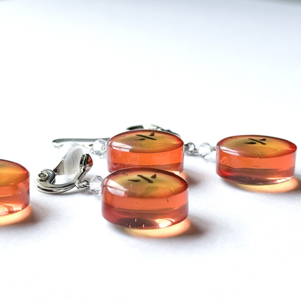 フルーツあめちゃんのアクセサリー(りんご)