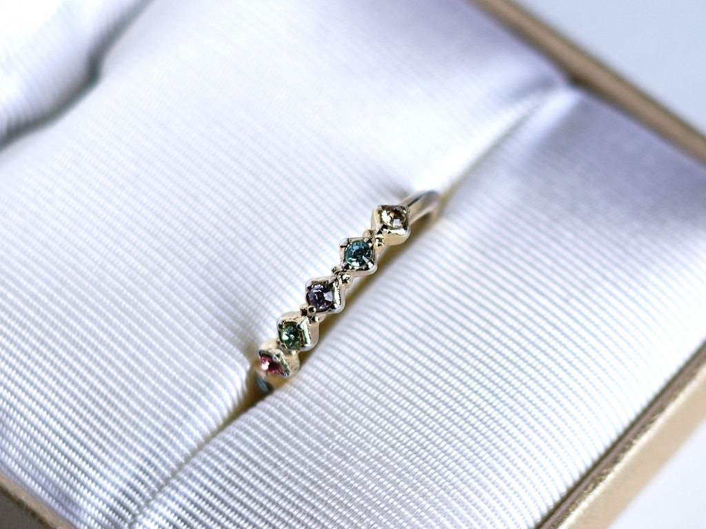 彩雲のお守りリング