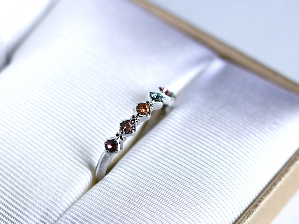 彩雲のお守りリング