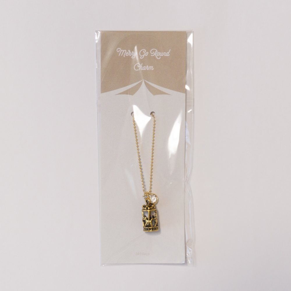 メリーゴーランドチャーム【商品番号C-04】