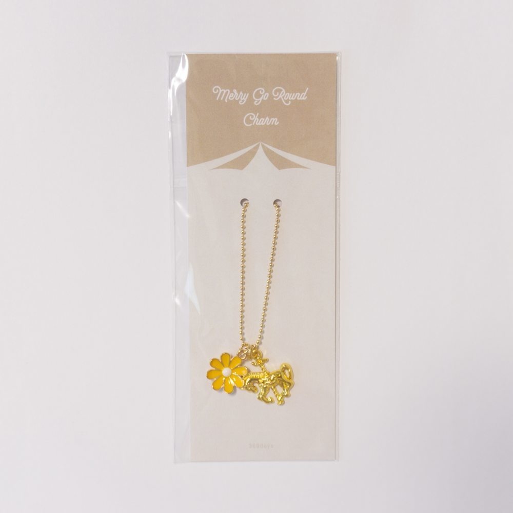 メリーゴーランドチャーム【商品番号C-11】