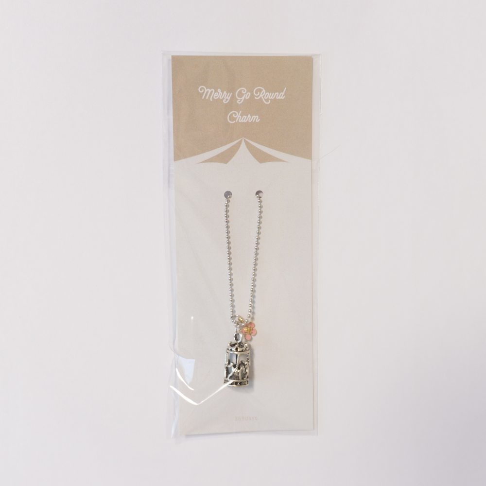 メリーゴーランドチャーム【商品番号C-12】