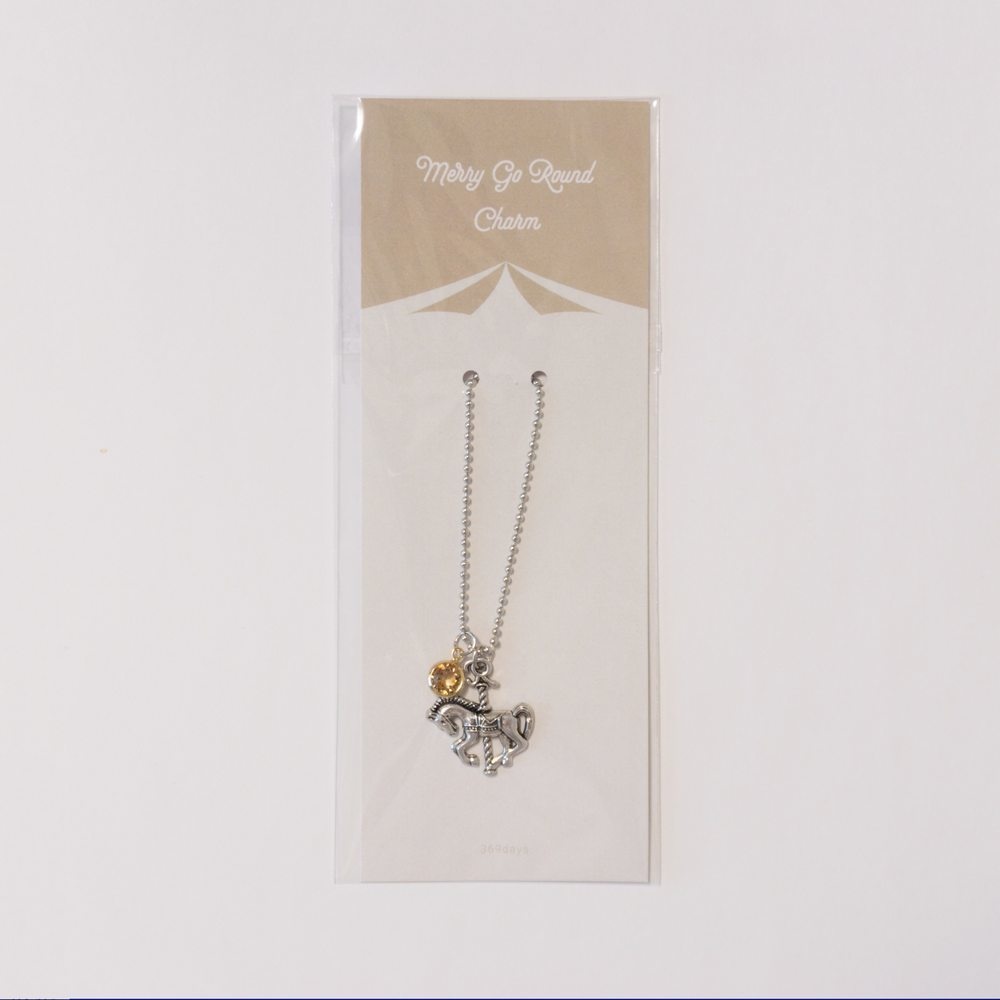メリーゴーランドチャーム【商品番号C-16】