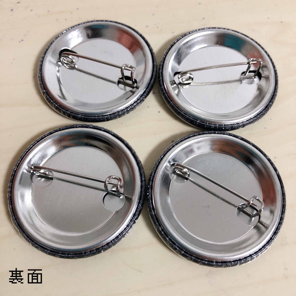 魔女っ子ドラゴン缶バッジ