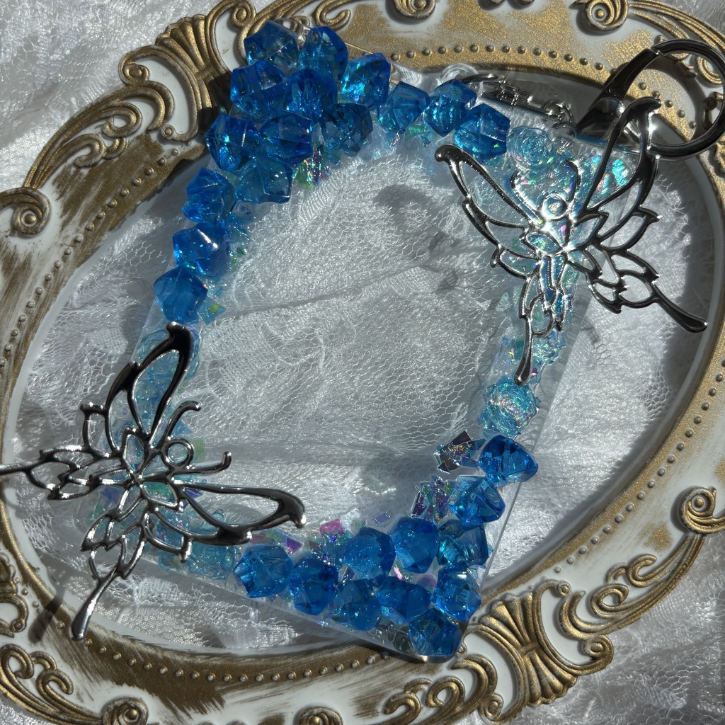 硬質ケース 硬質トレカケースデコ キラキラ キーホルダー