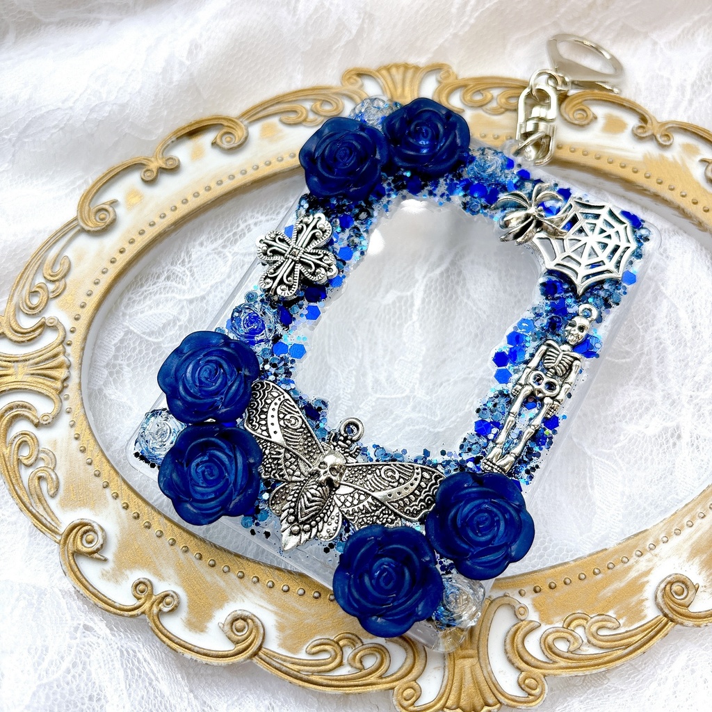 送料込み♡ 硬質トレカケース トレカケースデコ ゴシック 薔薇 青