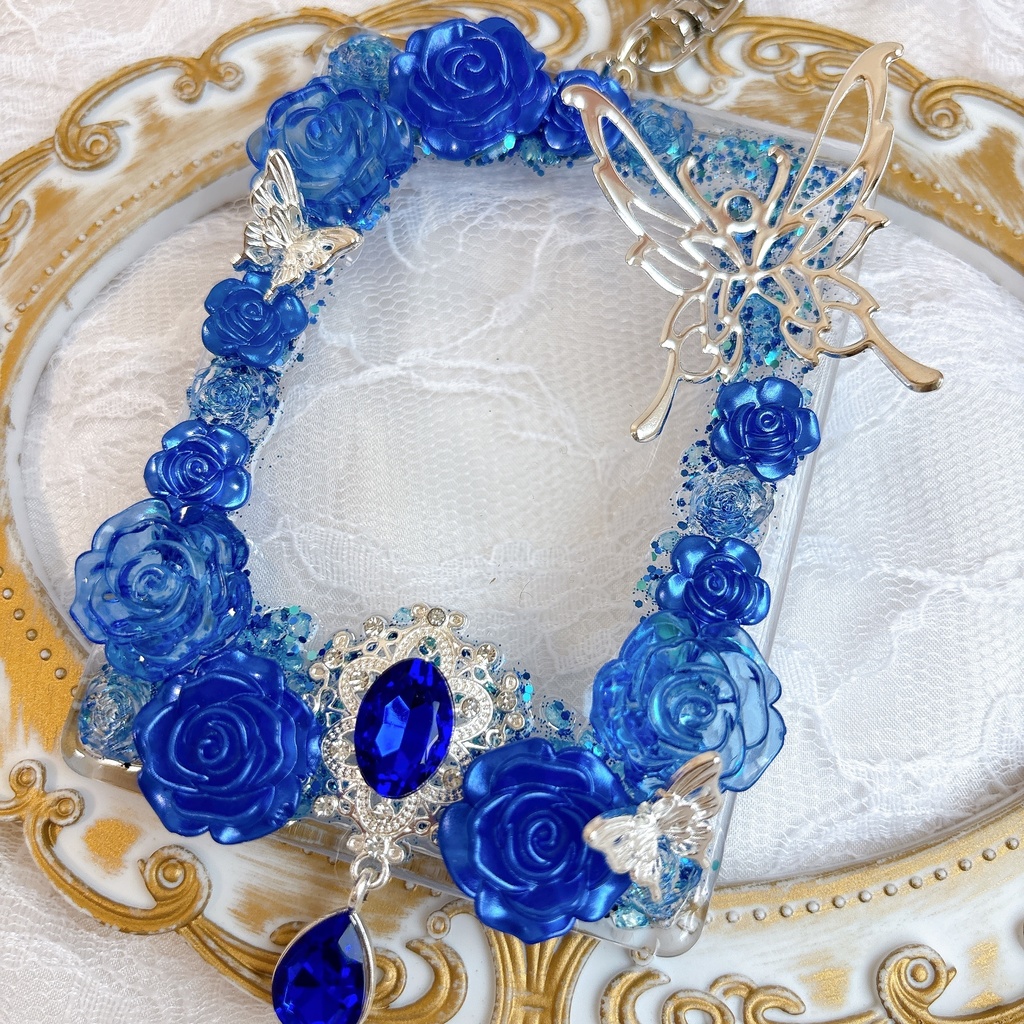 送料込み♡ 硬質トレカケース トレカケースデコ キラキラ キーホルダー ゴシック 透明感 青 ハロウィン