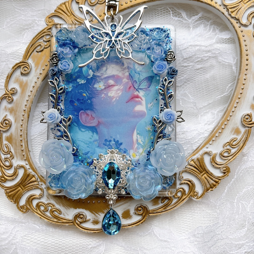 送料込み♡ 硬質トレカケース トレカケースデコ ゴシック 青 ブルー 薔薇 可愛い