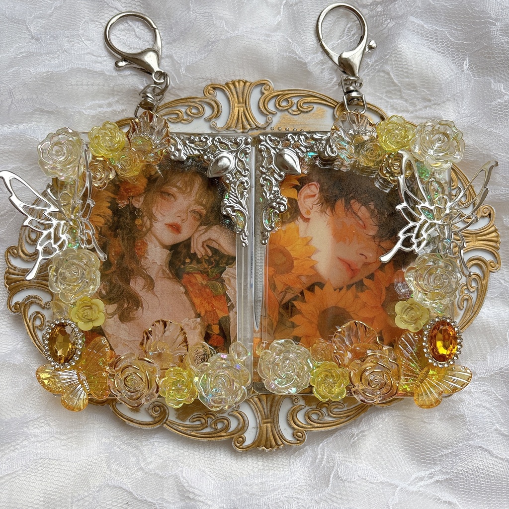 送料込み♡  トレカケース  トレカケースデコ  キーホルダー  可愛い  ゴシック  黄色