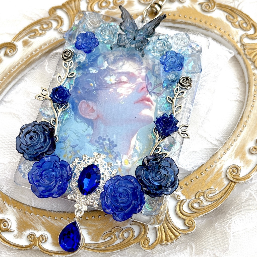 トレカケースデコ 硬質ケースデコ 青 キラキラ ゴシック