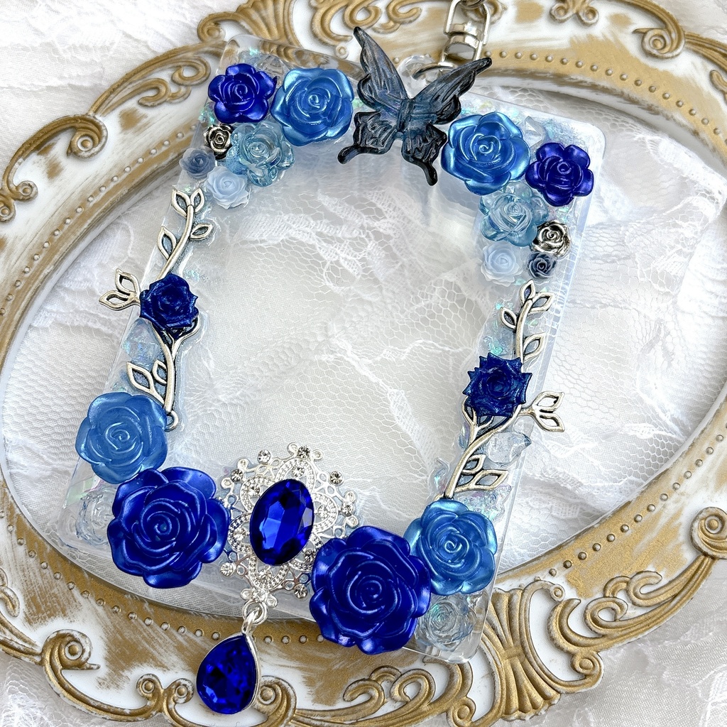 送料込み トレカケースデコ 硬質ケース 青 ゴシック キーホルダー