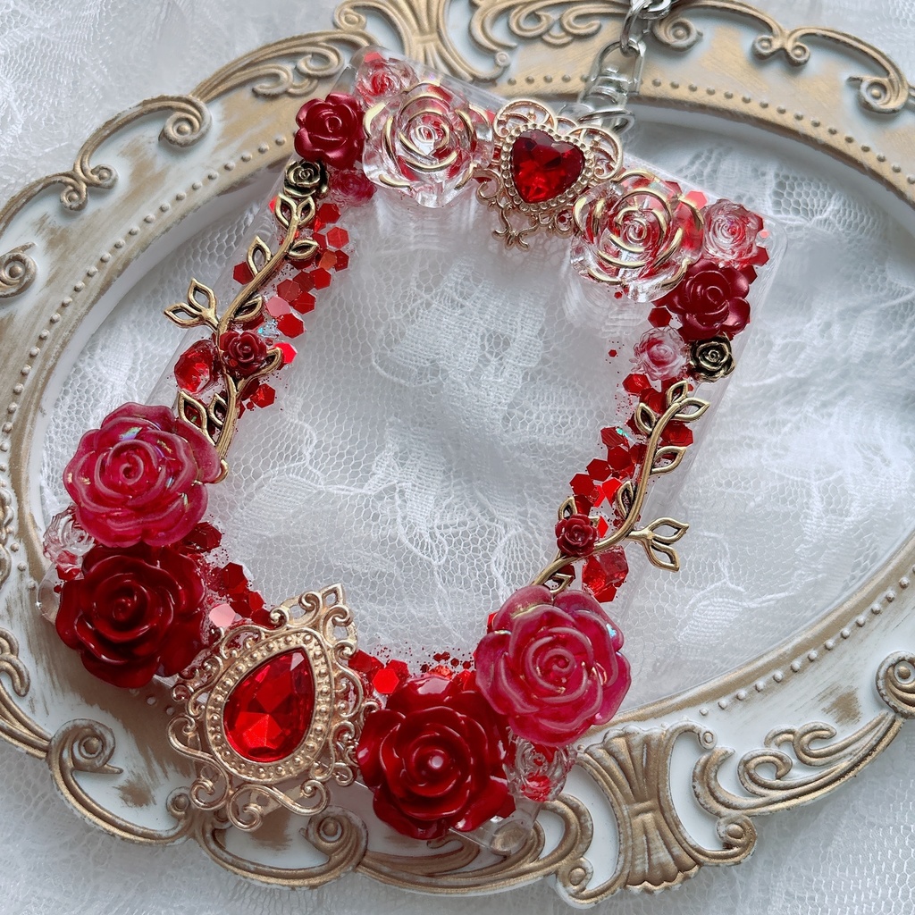 トレカケースデコ 硬質トレカケース ゴシック キラキラ 赤 ハート バレンタイン