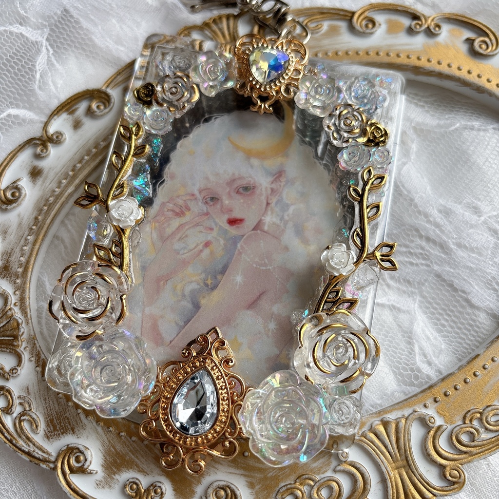 硬質ケース トレカケースデコ ピンク 春 可愛い キーホルダー  透明