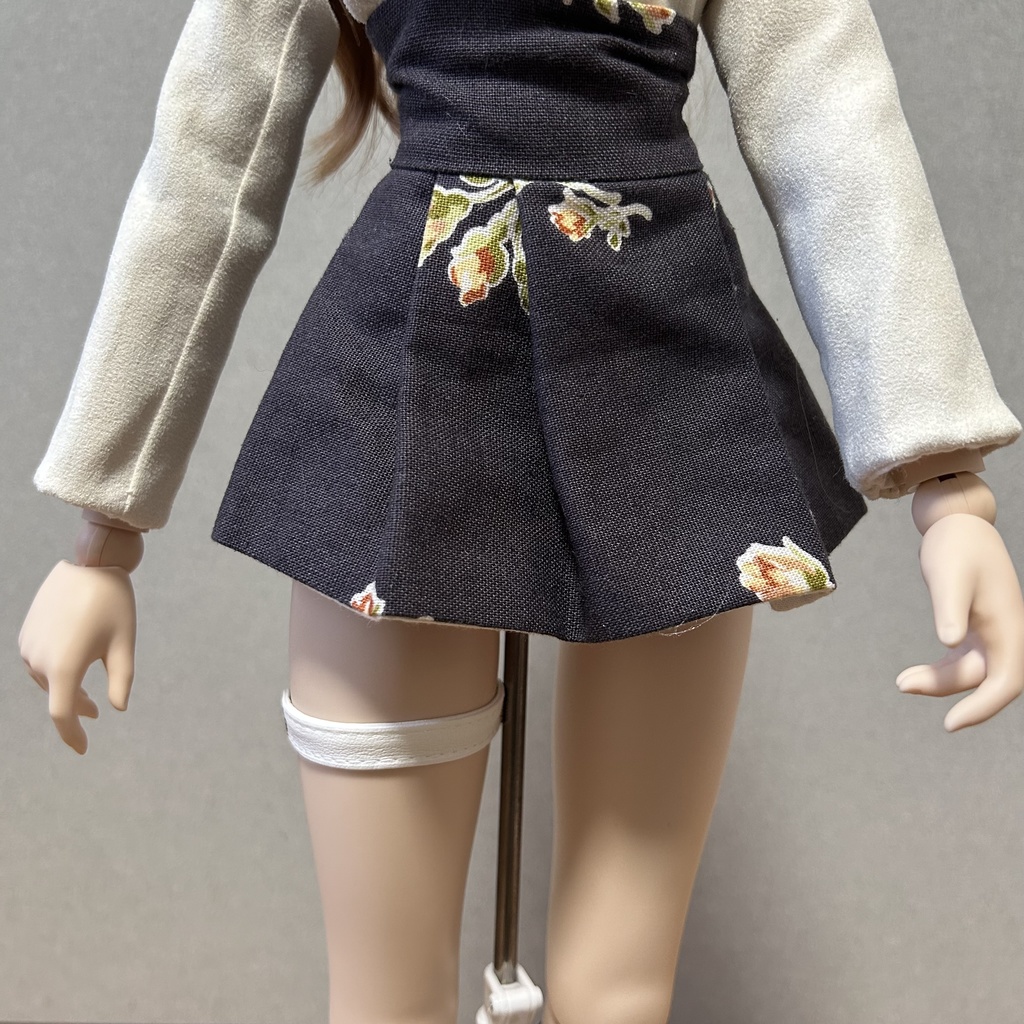 ドールレッグチョーカー