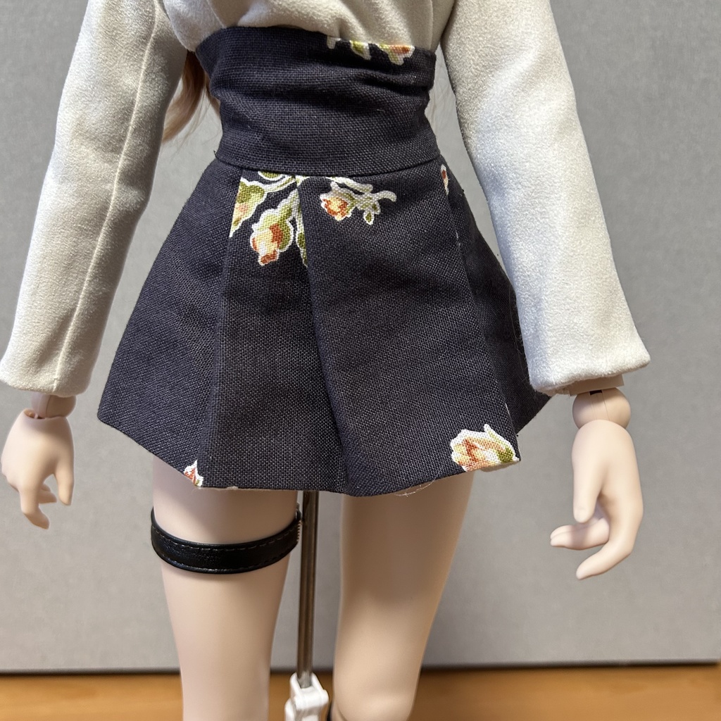 ドールレッグチョーカー