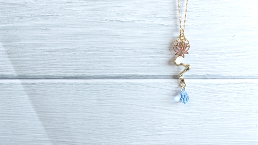 mbrnイメージネックレス