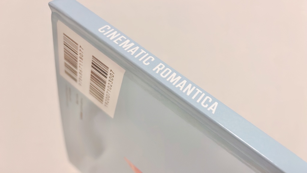 【予約・3月下旬発送】サイン本 「CINEMATIC ROMANTICA」