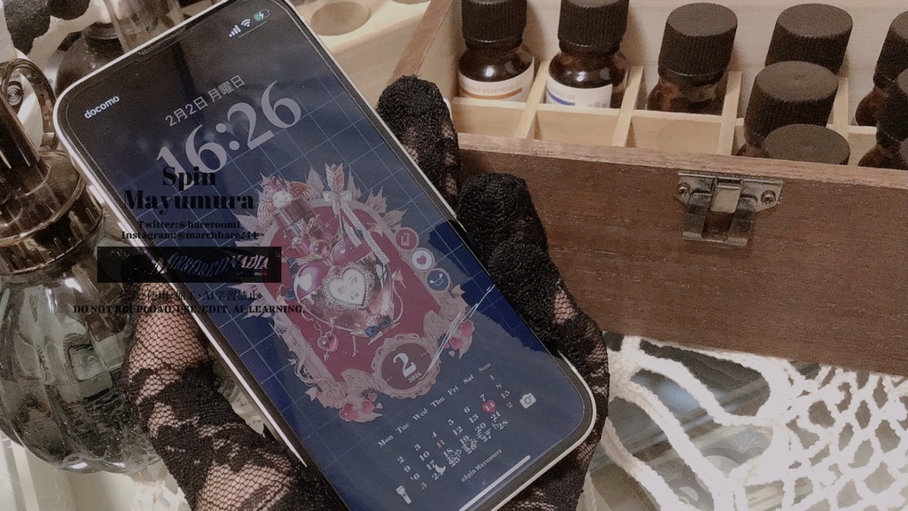 【2/28 23:59まで】2026年2月描き下ろし香水瓶カレンダー(データ版)