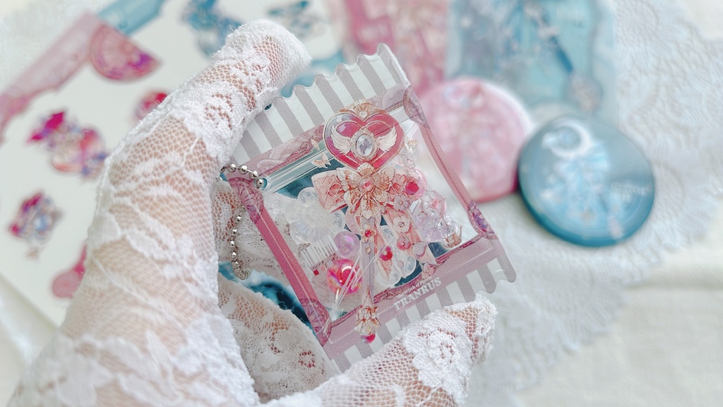 お菓子パッケージ風キーホルダー