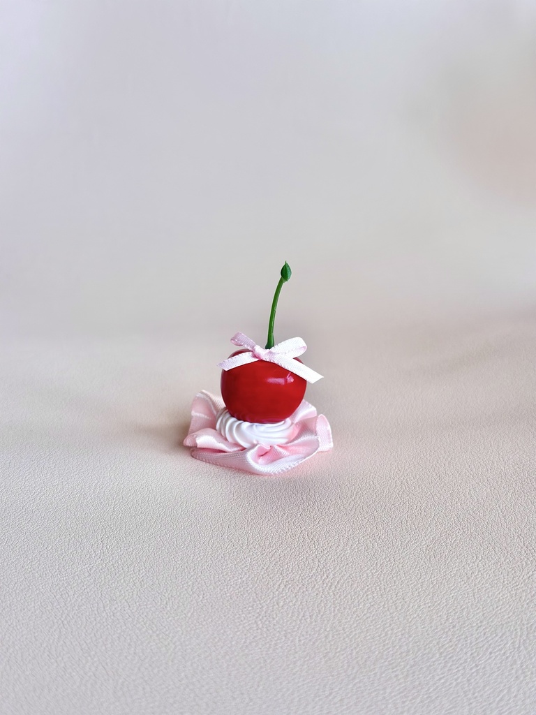 【ピンクサテン+ピンクホイップ】チェリーヘッドドレス