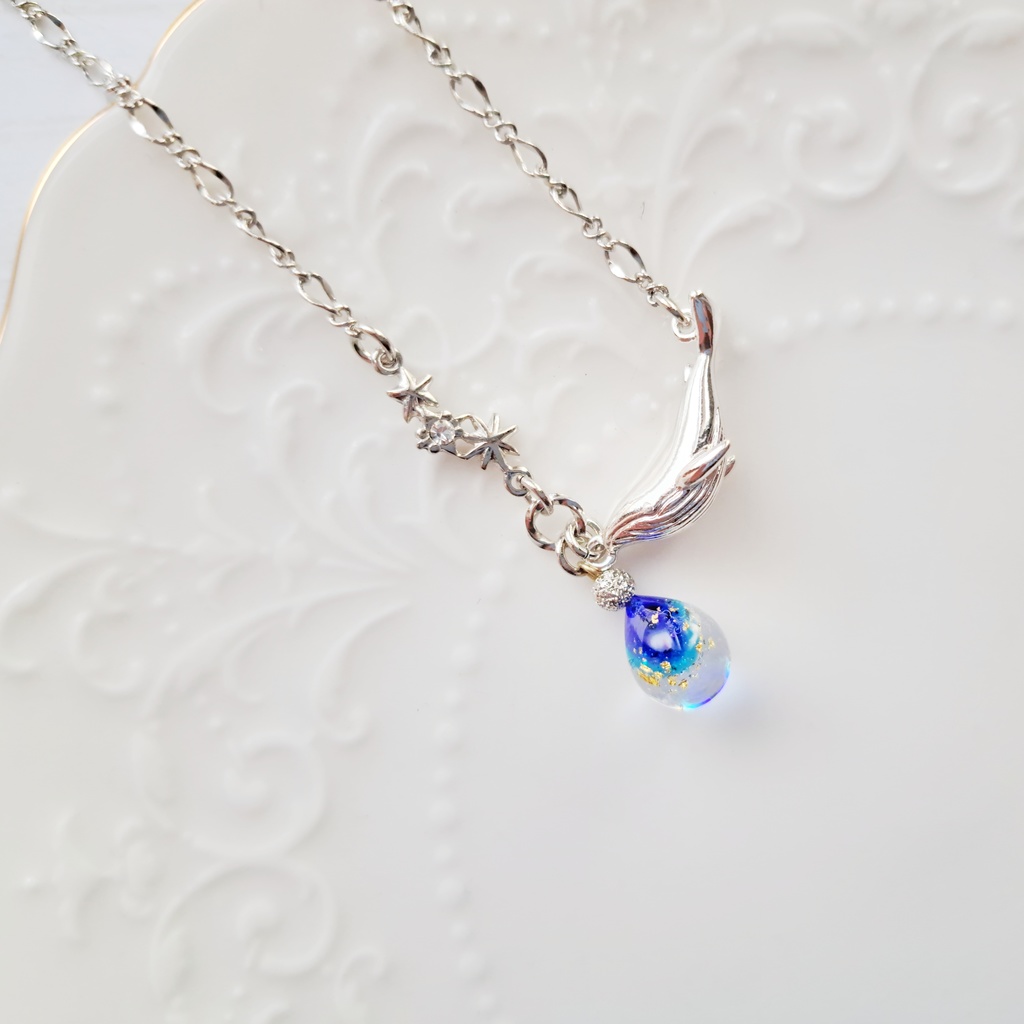 【オリジナル】星呑みのくじら(2色)