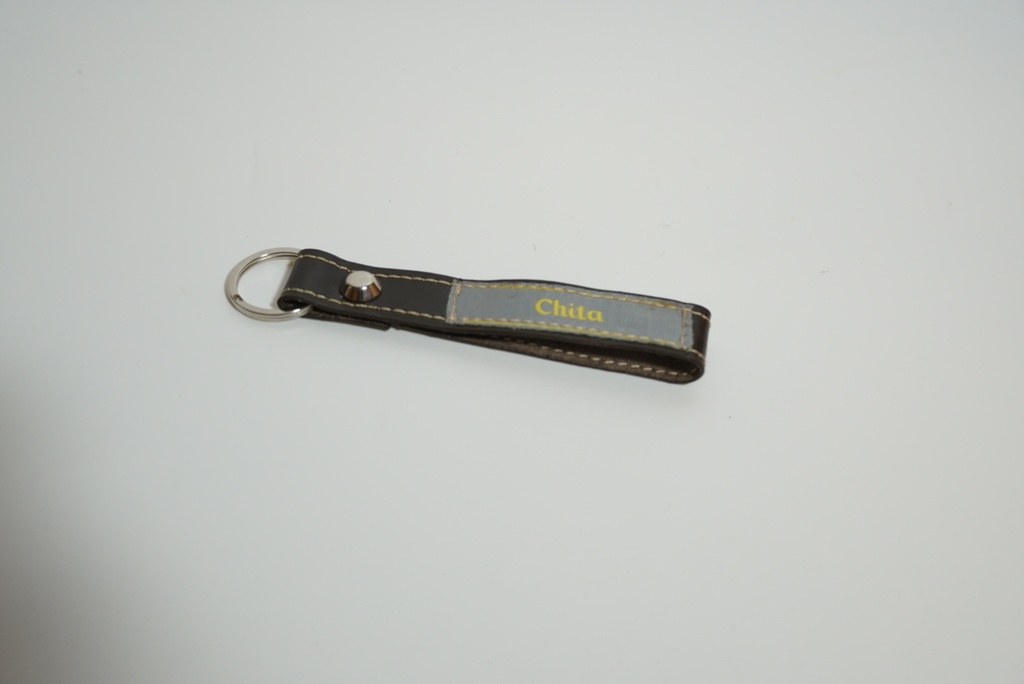 ちたのネームラベルつきストラップ