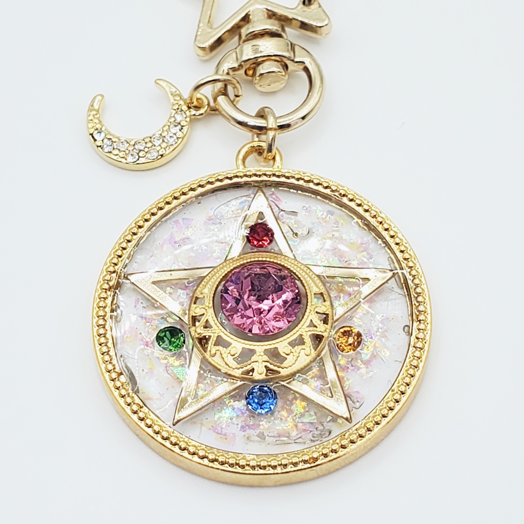 「美少女戦士セーラームーン」クリスタルコンパクト風バッグチャーム:ゴールドカラフルVer