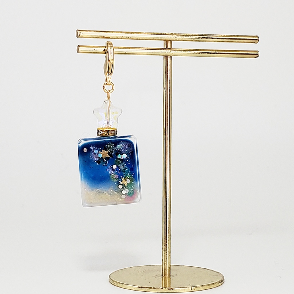 「美少女戦士セーラームーン」星の詰まったパフュームボトル:黎明の昇天Ver