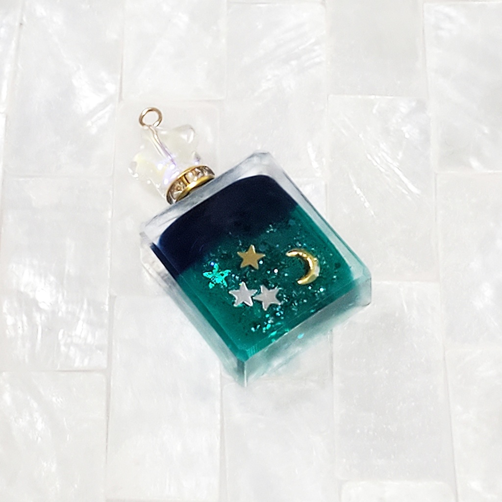 「美少女戦士セーラームーン」星の詰まったパフュームボトル:セーラーネプチューンVer