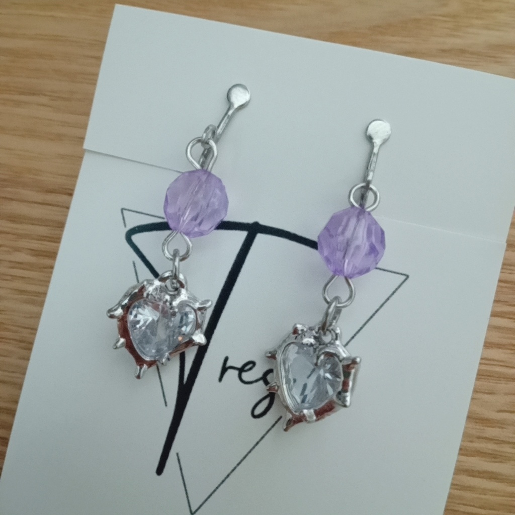 剣持刀也 イメージピアス、イヤリング