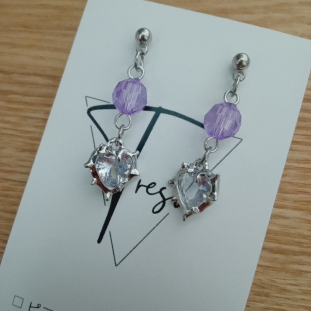 剣持刀也 イメージピアス、イヤリング