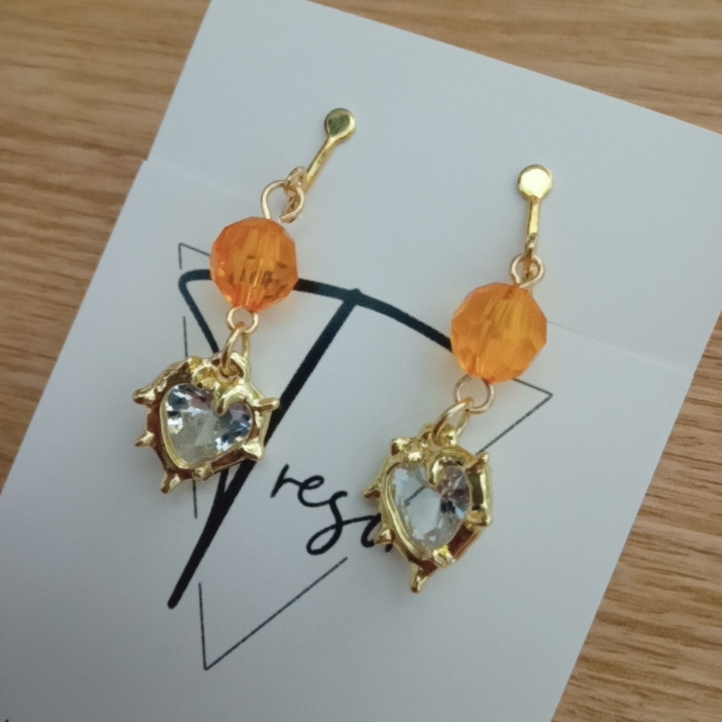 伏見ガク イメージピアス、イヤリング