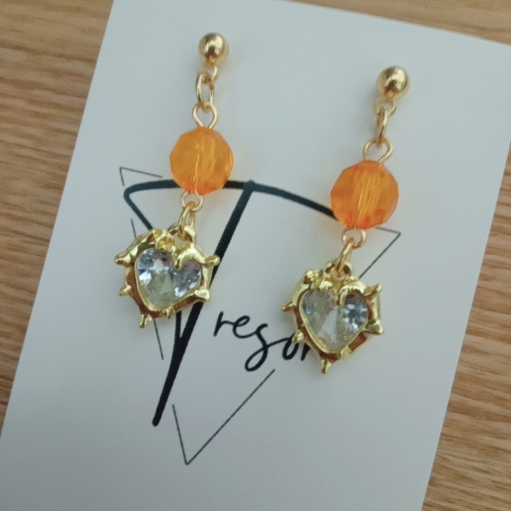 伏見ガク イメージピアス、イヤリング