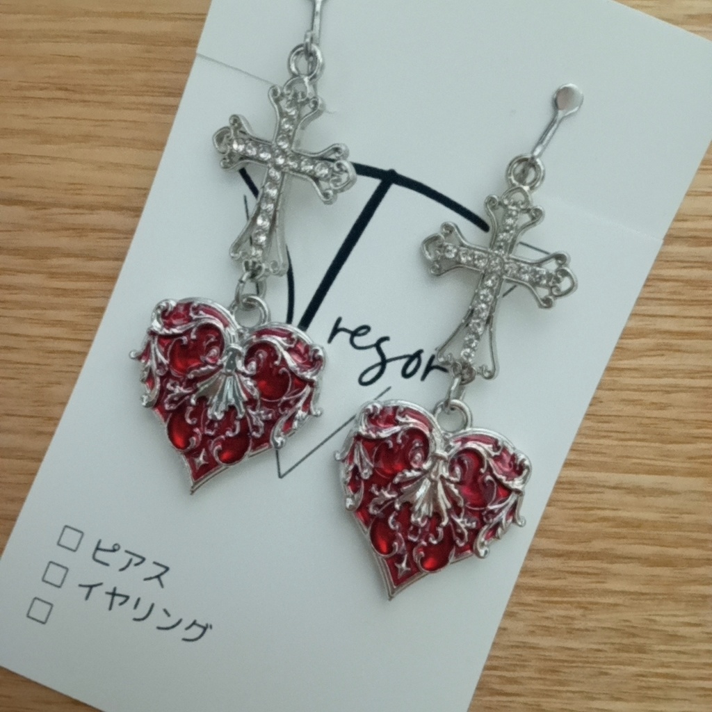 葛葉 イメージピアス、イヤリング