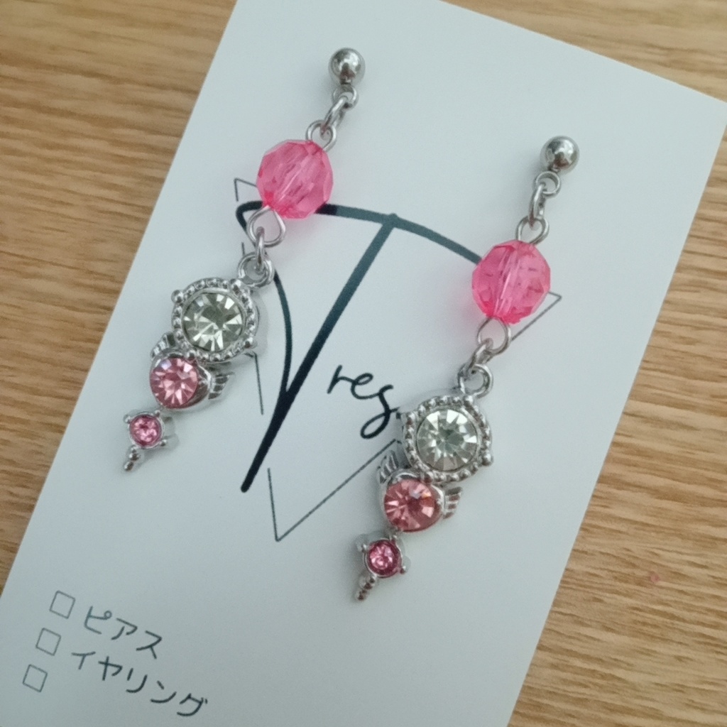 赤城ウェン イメージピアス、イヤリング