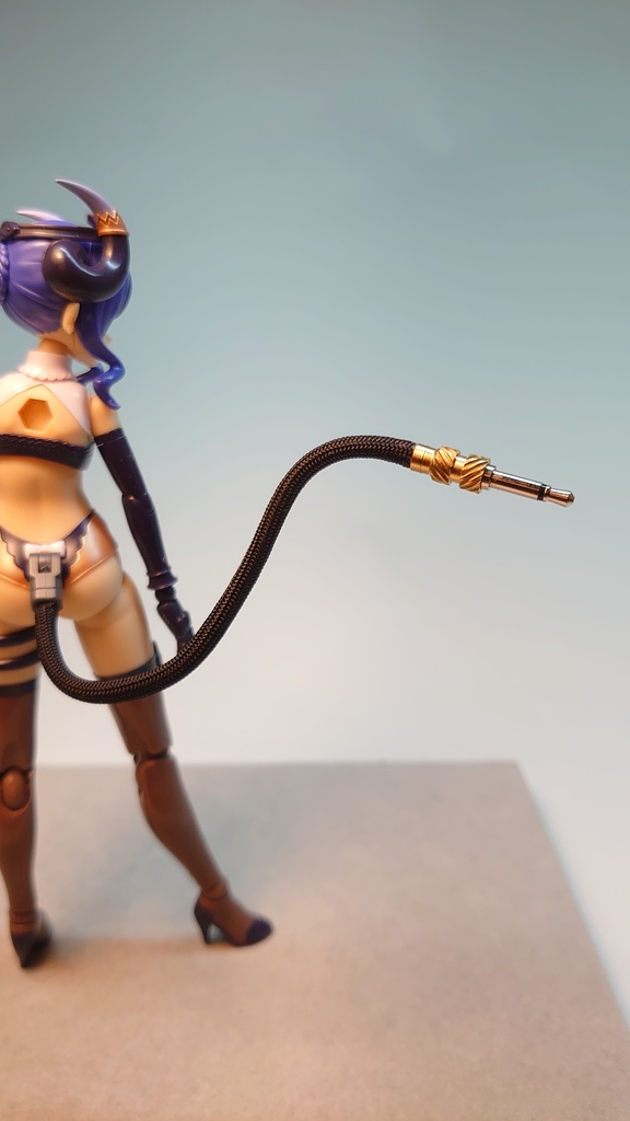 1/12 尻尾・プラグ