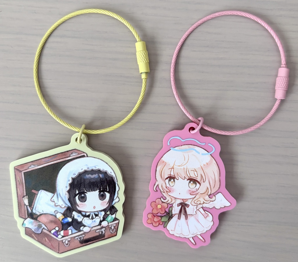 天使ちゃんとメイドさんのミニアクリルキーホルダー